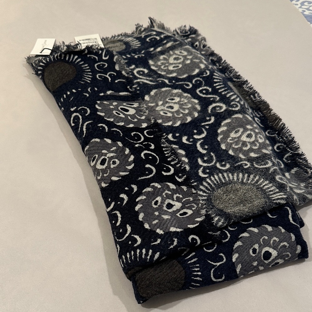 Treasure & Bond Navy Blue and Gray Patterned Fringe Scarf